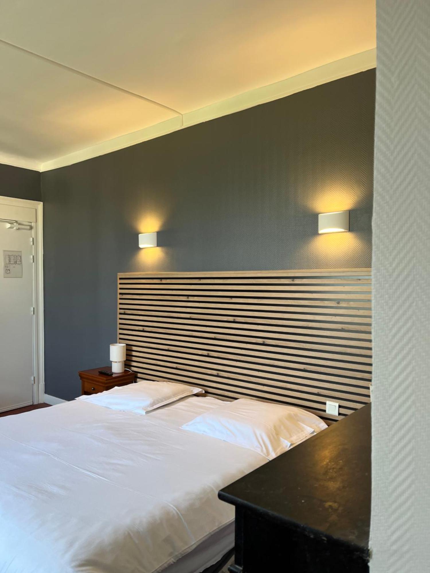 Hostellerie Le Griffon Blerancourt Bagian luar foto